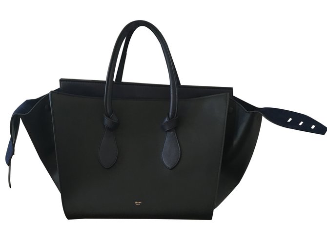 Céline Handbags Black Leather  ref.17432