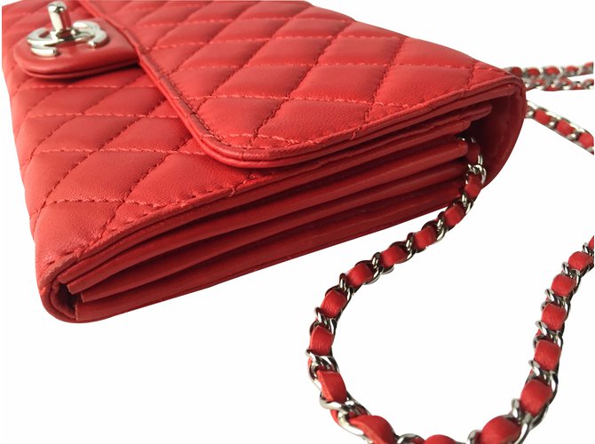 Chanel WOC extra large, wallet on chain Red Leather ref.17448 - Joli Closet