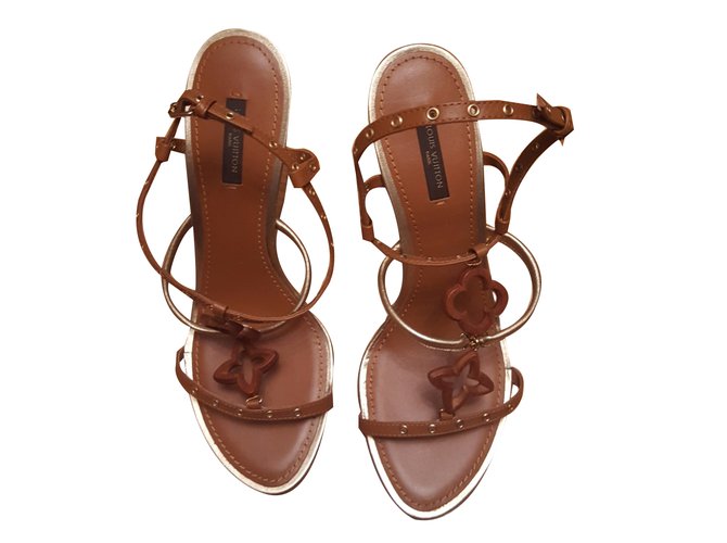 Louis Vuitton Brown Leather Thong Sandals Size 40 Louis Vuitton