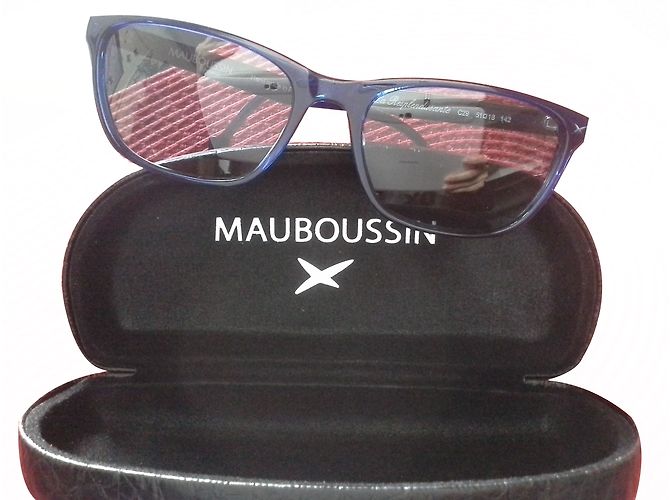Gafas de sol Mauboussin de acetato azules