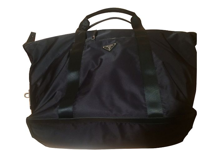 Prada mochila
