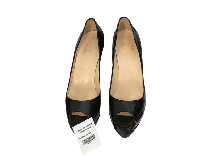 Christian Louboutin Very prive Black Patent leather  ref.17769
