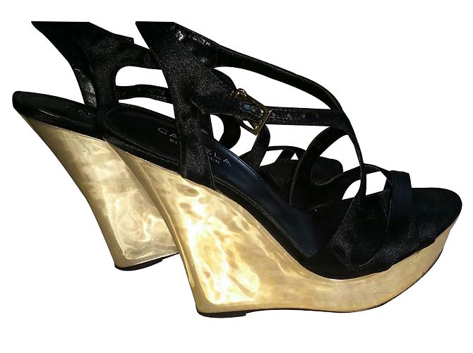 Carvela Heels Design von Kurt Geiger Schwarz