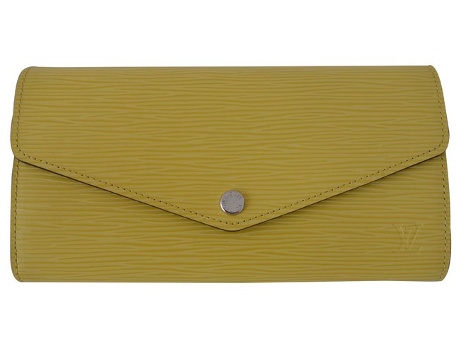 Sarah Louis Vuitton Wallets Yellow Leather  ref.17850