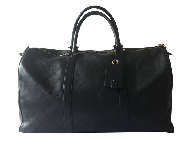Chanel Travel bag Black Leather  ref.18001