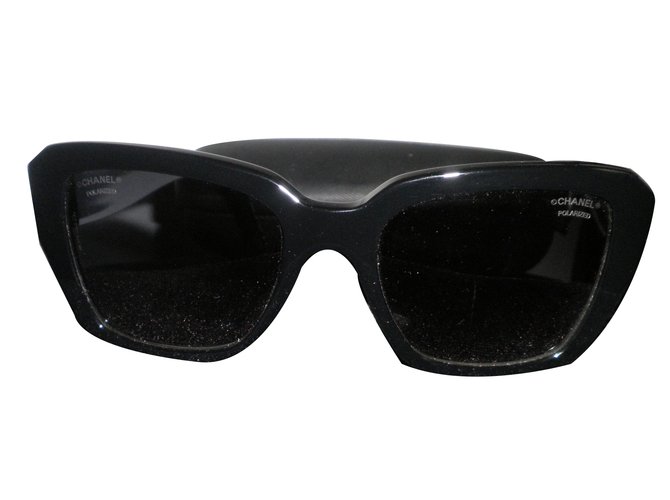 Chanel Sunglasses Plastic  ref.18129