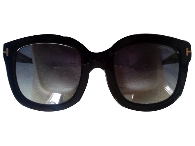 Tom Ford Oculos escuros  ref.18233
