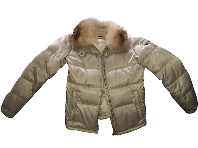prada coat with fur