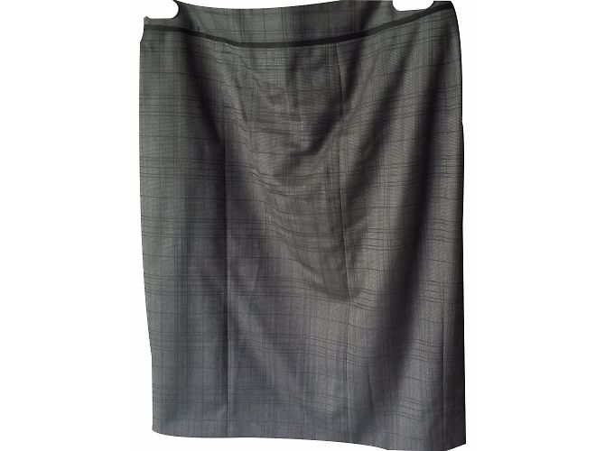 Traje de falda Hugo Boss gris de algodón talla 38