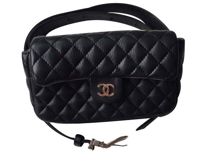 Timeless Chanel Bag in belt Black Lambskin ref.18860 - Joli Closet