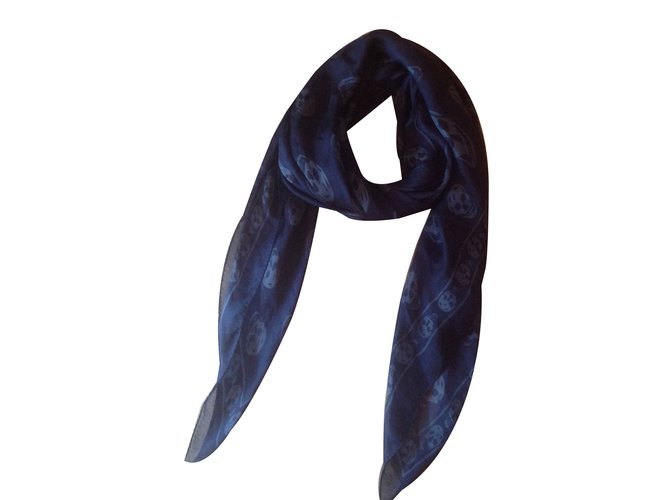 Alexander Mcqueen Printed silk scarf Soie Bleu  ref.19157
