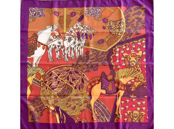 Hermès Bufandas de seda Púrpura  ref.19217