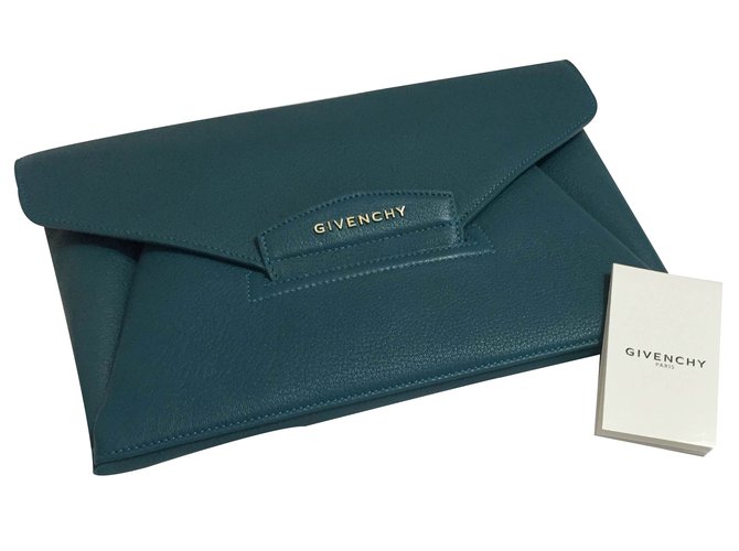 Givenchy Clutch bags Blue Leather  ref.19230
