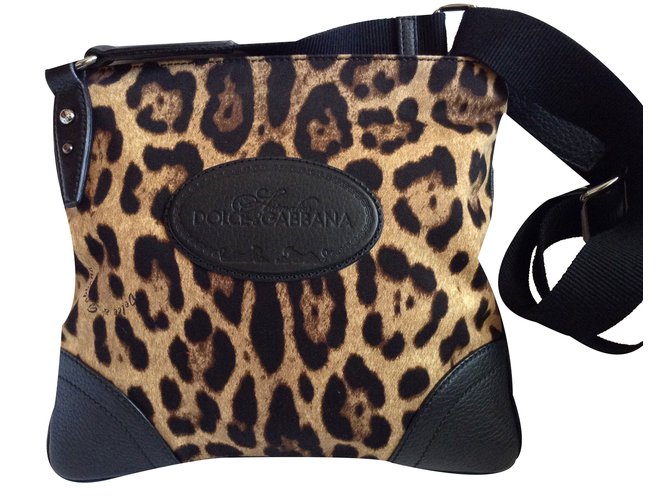Dolce & Gabbana Bolsos de mano Estampado de leopardo Lienzo  ref.19750