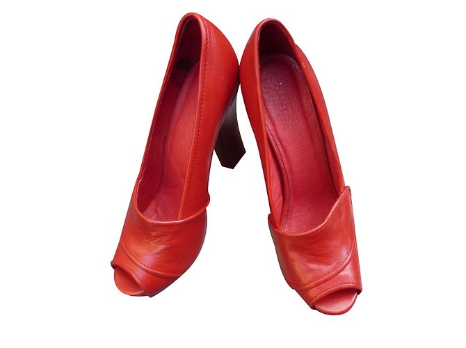 Autre Marque Gant Open Toe Leather Heels Red