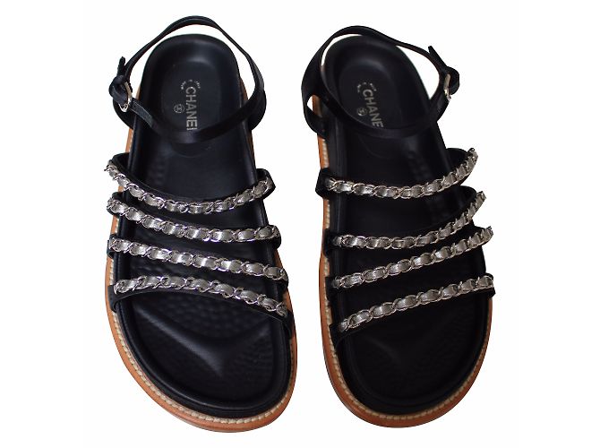 Chanel Sandali a catena Blu
