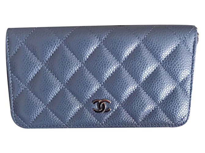 Chanel Small Zip Carteira em Couro Caviar Cinza Azul  ref.20313