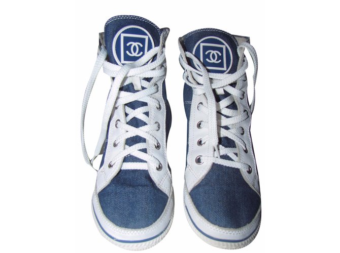 Chanel Sneakers Sneakers Leather Blue 