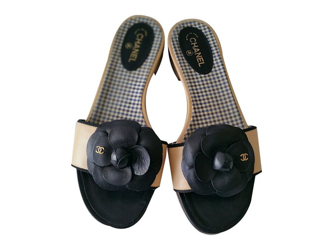 Chanel Clogs Beige Leather  ref.20508