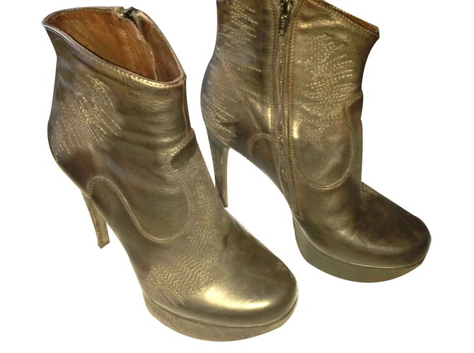 Free Lance Ankle Boots Black Leather  ref.20773