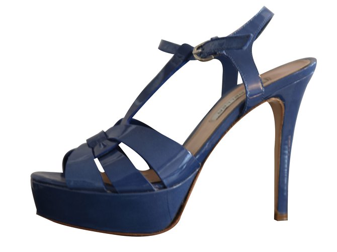 Autre Marque Sandals The Seller Blue Patent leather  ref.21329