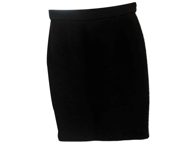 Chanel jupe droite Tweed Noir  ref.21854