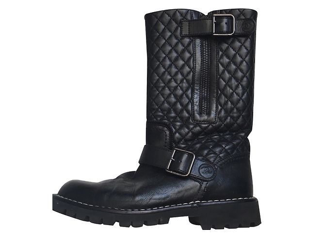 Chanel Lederstiefel Schwarz Größe 35