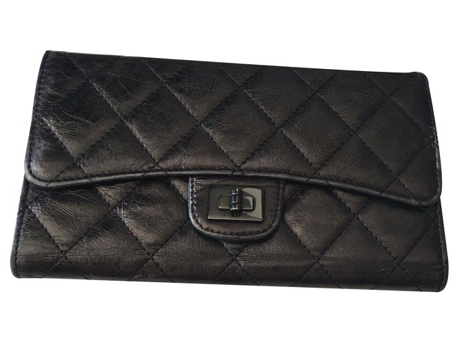 Chanel Purse Black Silvery Leather  ref.21983