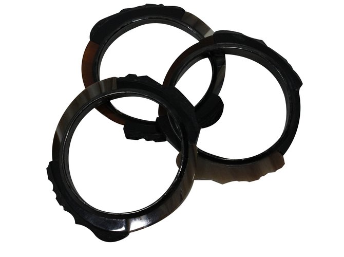 Chanel Bracelets rigides Métal Marron Noir Gris  ref.22047