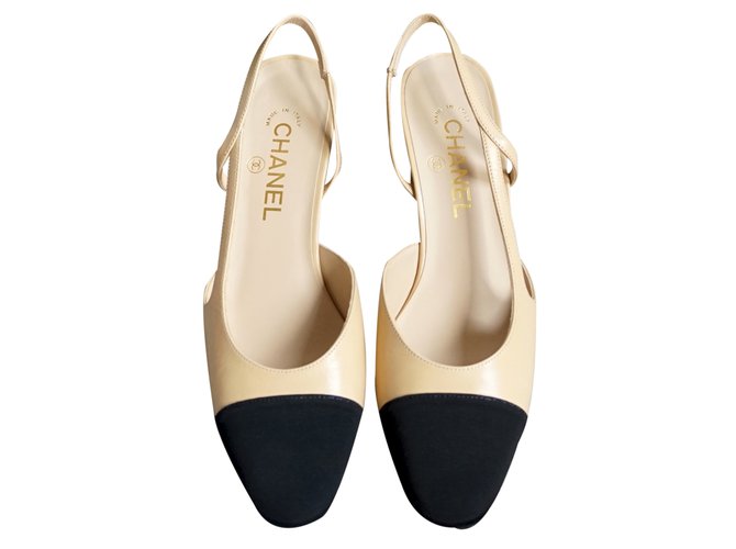 Chanel slingback Bege Couro  ref.22237