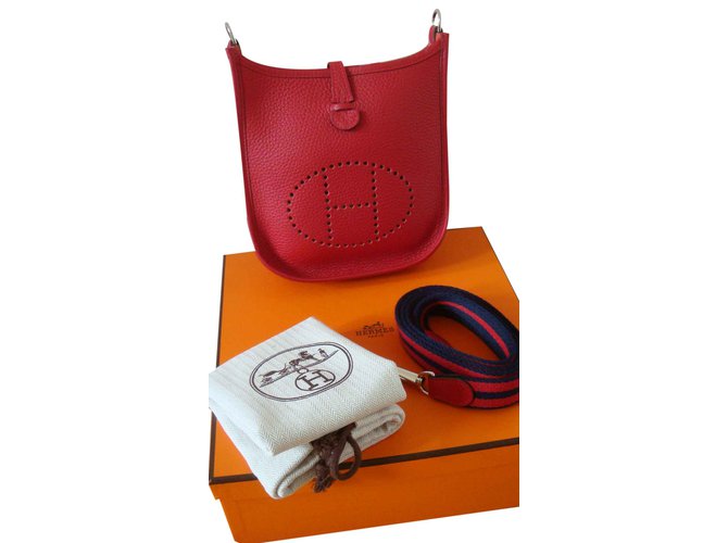 Hermès Evelyne TPM Red Leather  ref.22579