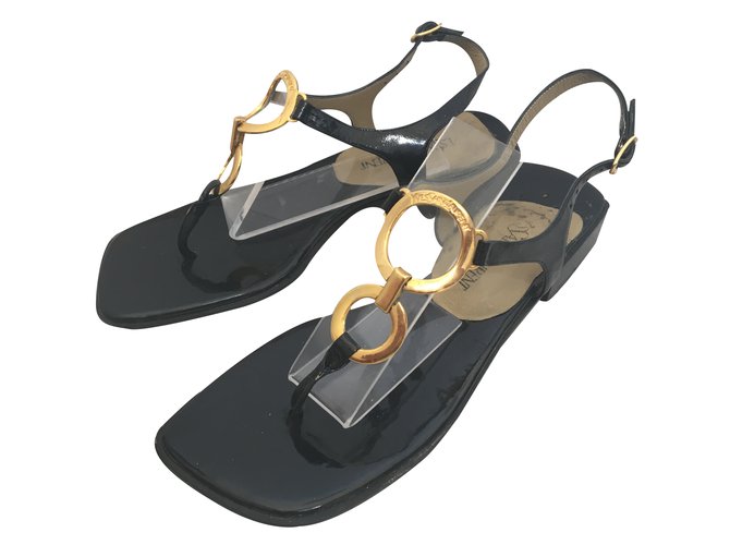 Yves Saint Laurent sandals Black Patent leather  ref.23204