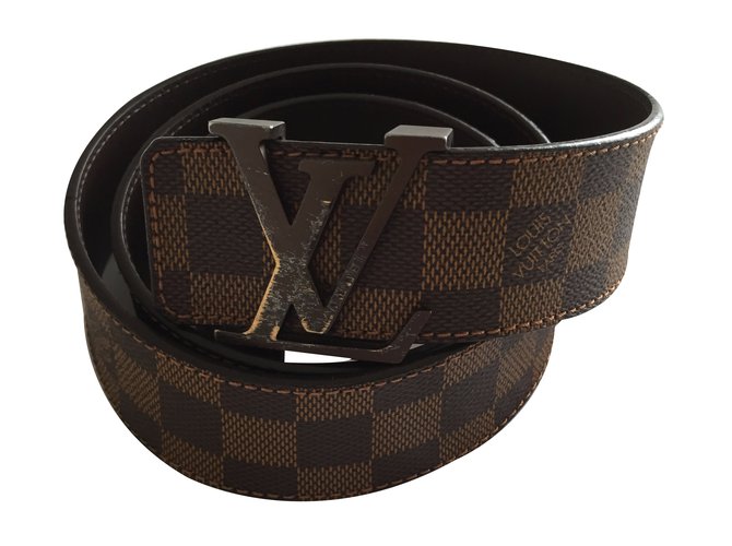 Louis Vuitton Belt ref.23580 - Joli Closet