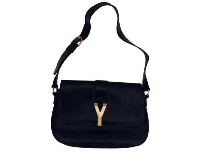 Yves Saint Laurent CHYC Flap Bag Black Negro Charol  ref.23947