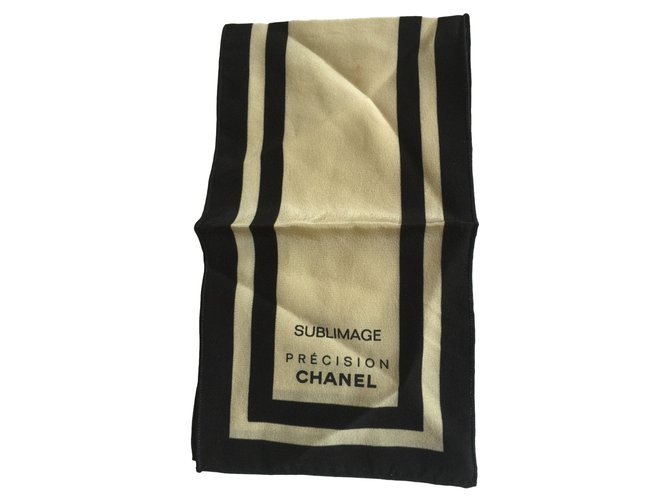 Chanel borse, portafogli, casi Seta  ref.24021