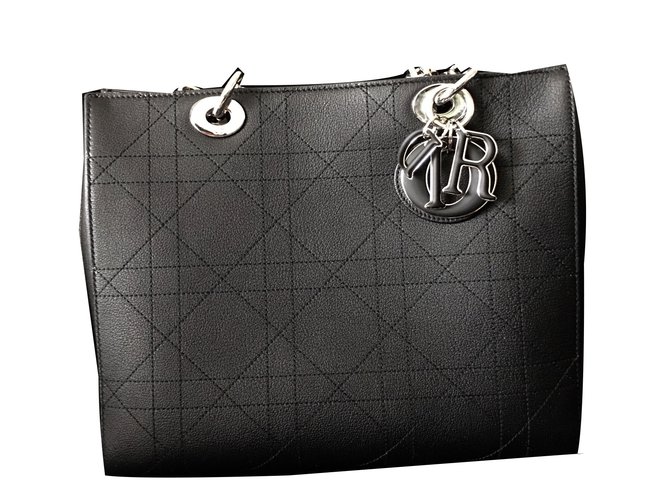 Dior Handtaschen Schwarz Leder  ref.24206