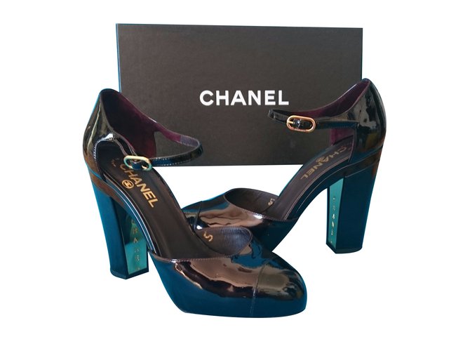Chanel Heels Black Patent leather  ref.24260