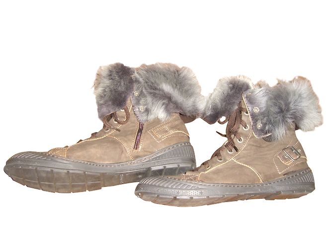 Pataugas Stiefeletten Braun