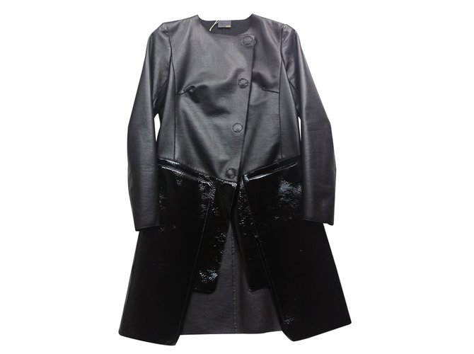 Fendi Leather coat Black  ref.24639
