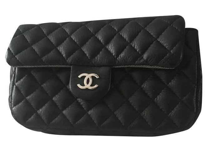 Chanel Bolsa de embrague Negro Cuero  ref.24811