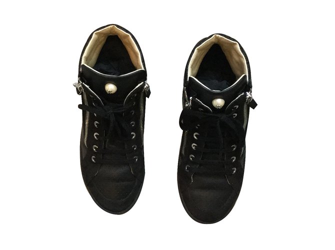 Chanel Sneakers Noirs Cuir  ref.24867