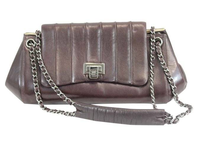 Chanel Handbag Brown Leather  ref.25232