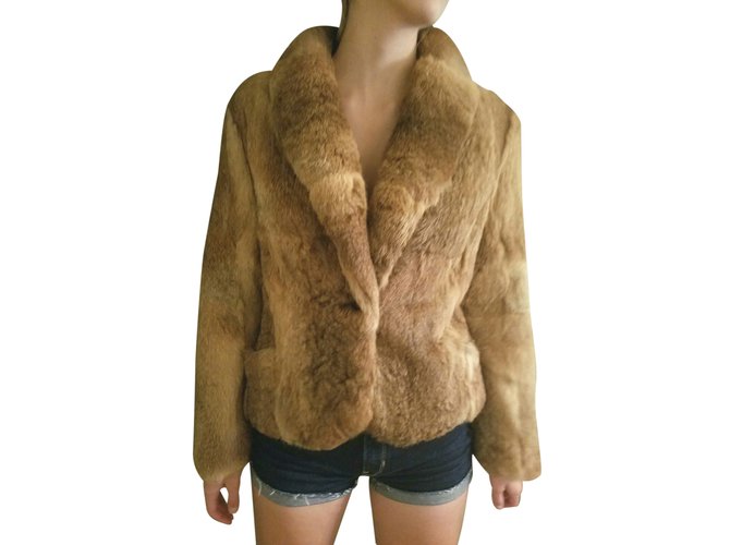 RICH'S VINTAGE RABBIT FUR COAT – eKlozet