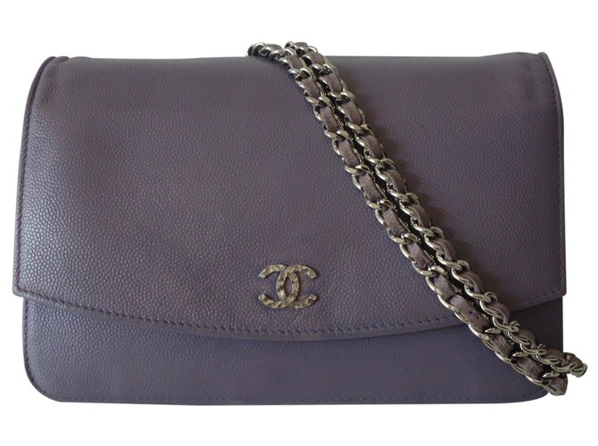 Chanel Clutch bag Purple Leather  ref.25456