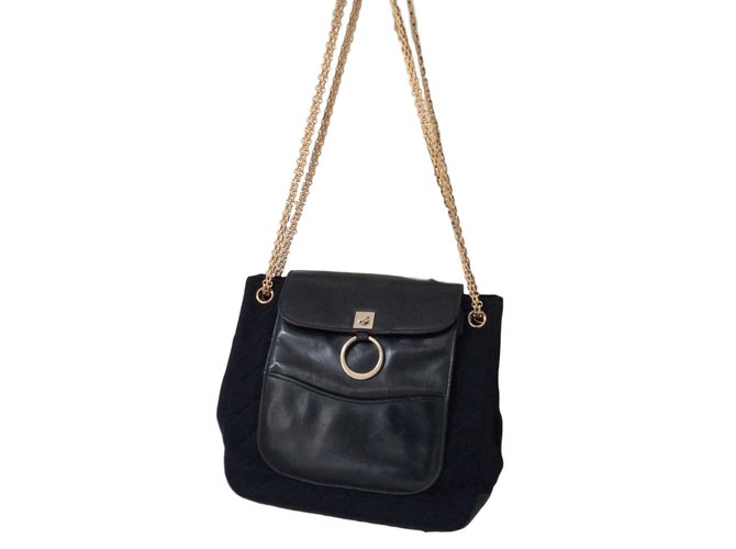 Chanel Handbag Blue Leather  ref.25573