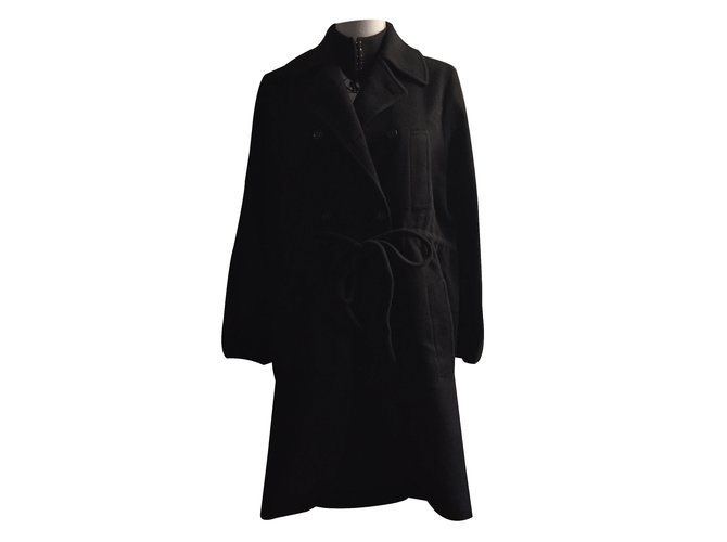 Yves Saint Laurent Coat Black Wool  ref.25736
