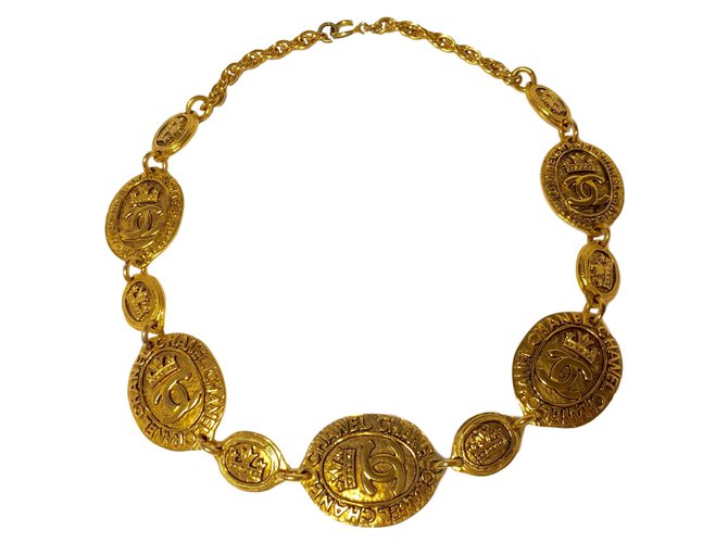 Chanel Necklace Golden Metal  ref.26137
