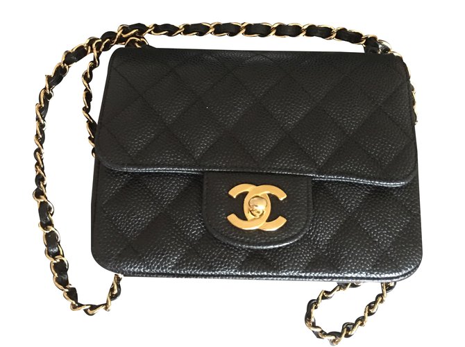 Timeless Chanel Handtaschen Schwarz Leder  ref.26233