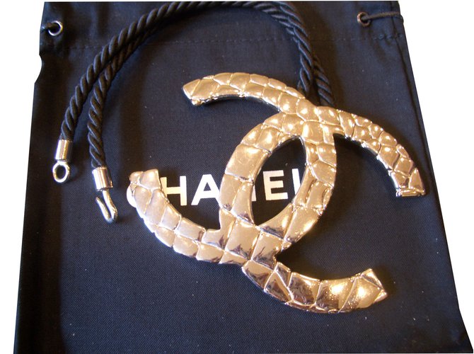 Chanel Colares Prata Metal  ref.26238