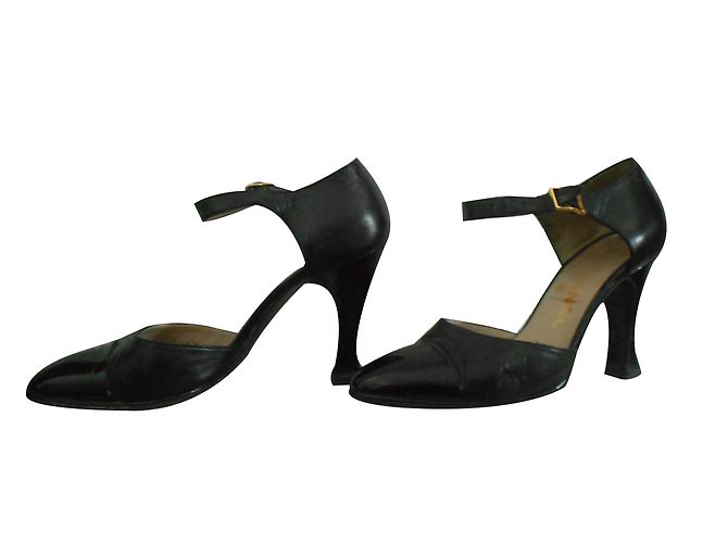 Chanel Black Leather Heels 36